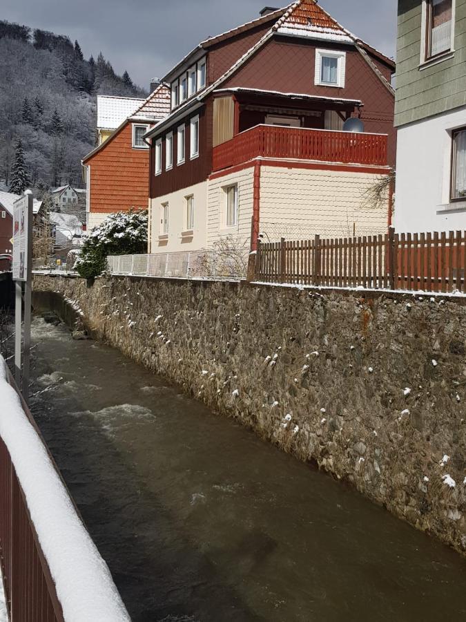 Haus Am Fluss Mit Wunderschoener Dachterrasse Mit Flussblick ,Garten Und Grill Zorge ภายนอก รูปภาพ